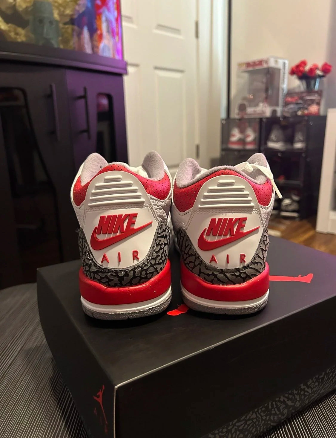 Air Jordan 3 Retro OG "Fire Red" (2022) - Size 5.5Y - Nike Air Heel - VNDS